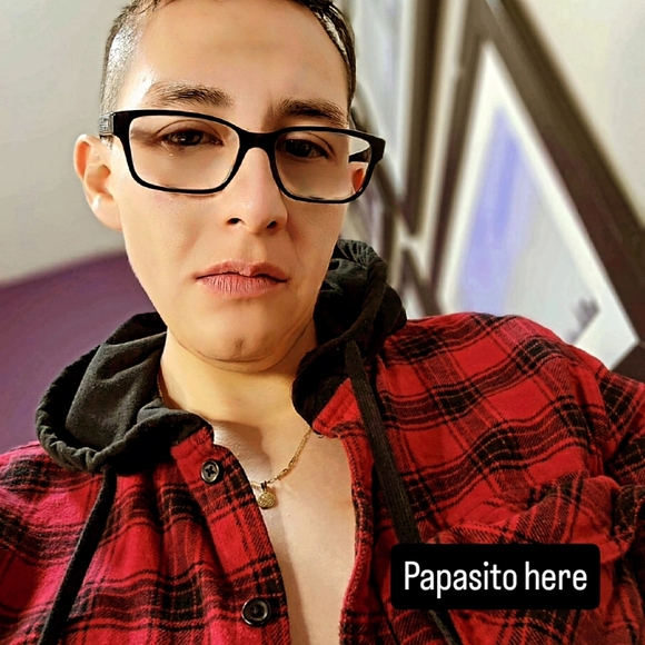 Meet your Posher, Alejandro - Picture 7 of 8